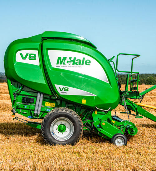Прес підбирач із камерою змінного об'єму McHale V8940